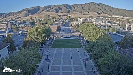 City of Temecula Town Square Live Webcam - Oct 4, 2026, 7:29am PDT
