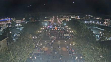 City of Temecula Town Square Live Webcam - Oct 24, 2025, 7:29pm PDT