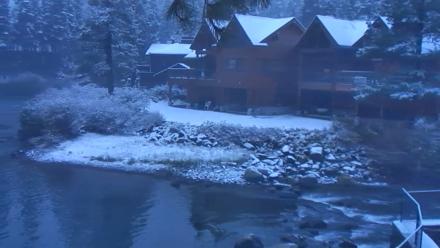 Tahoe City's River Ranch Lodge Live Cam - Oct 15, 2025, 7:16am PDT