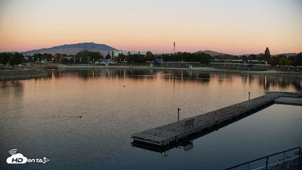 Sparks Water Bar Live Webcam - Oct 18, 2026, 7:10am PDT
