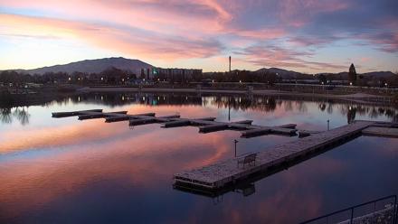 Sparks Water Bar Live Webcam - Dec 5, 2025, 4:45pm PST