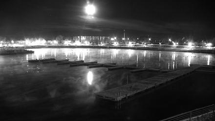 Sparks Water Bar Live Webcam - Dec 4, 2025, 5:58am PST