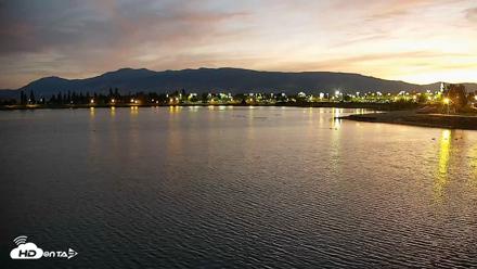 Sparks Water Bar Live Webcam - Aug 25, 2026, 8:05pm PDT