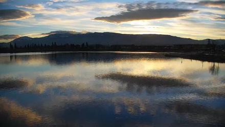 Sparks Water Bar Live Webcam - Dec 5, 2025, 4:26pm PST