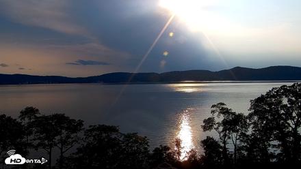 Hudson River Live Webcam - Aug 12, 2026, 6:24pm EDT