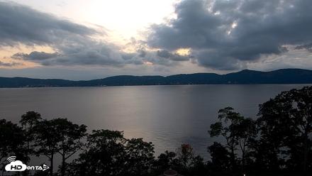 Hudson River Live Webcam - Aug 22, 2026, 7:43pm EDT