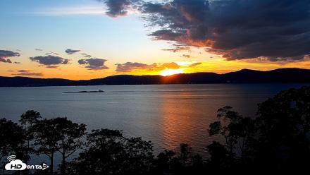 Hudson River Live Webcam - Sep 18, 2026, 6:51pm EDT
