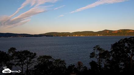 Hudson River Live Webcam - Sep 14, 2026, 7:42am EDT