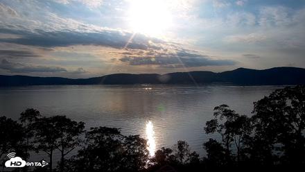 Hudson River Live Webcam - Sep 3, 2026, 6:05pm EDT