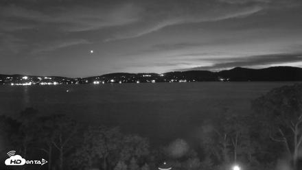 Hudson River Live Webcam - Aug 19, 2026, 8:49pm EDT