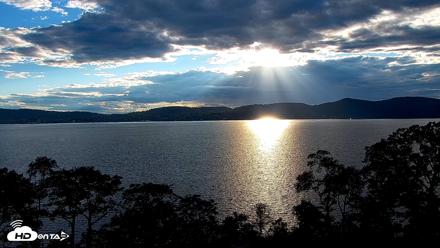 Hudson River Live Webcam - Aug 25, 2026, 6:40pm EDT