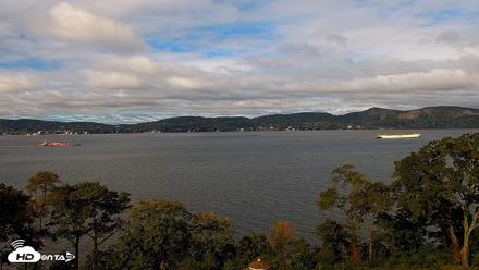 Hudson River Live Webcam - Oct 12, 2026, 10:18am EDT