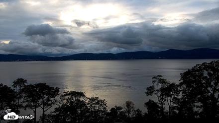 Hudson River Live Webcam - Oct 4, 2026, 5:44pm EDT