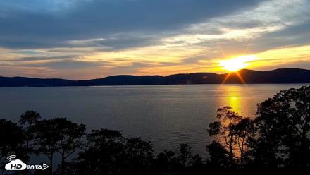 Hudson River Live Webcam - Aug 19, 2026, 7:31pm EDT