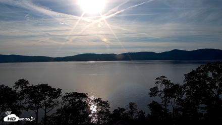 Hudson River Live Webcam - Sep 8, 2026, 5:44pm EDT