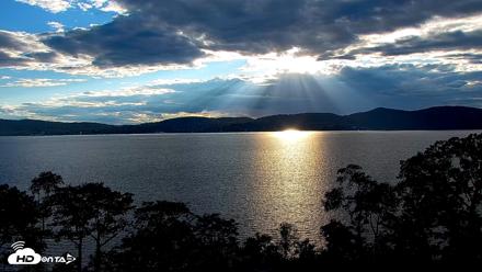 Hudson River Live Webcam - Aug 25, 2026, 6:38pm EDT