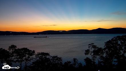 Hudson River Live Webcam - Sep 15, 2026, 7:29pm EDT