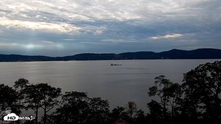 Hudson River Live Webcam - Sep 19, 2026, 4:55pm EDT