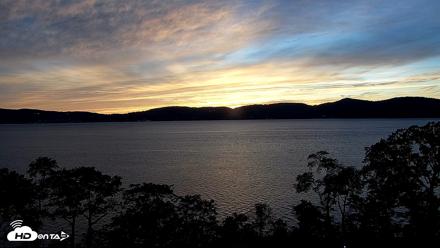 Hudson River Live Webcam - Sep 24, 2026, 6:53pm EDT