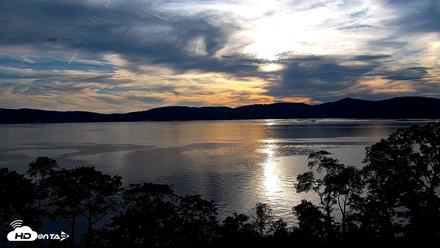 Hudson River Live Webcam - Aug 26, 2026, 6:45pm EDT