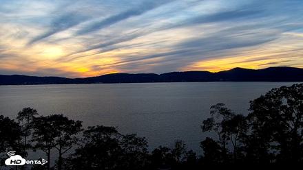 Hudson River Live Webcam - Oct 9, 2026, 6:17pm EDT