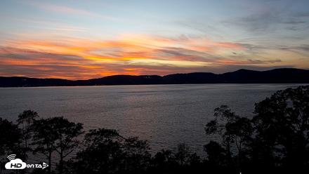 Hudson River Live Webcam - Oct 12, 2026, 6:29pm EDT