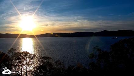Hudson River Live Webcam - Oct 23, 2026, 5:28pm EDT