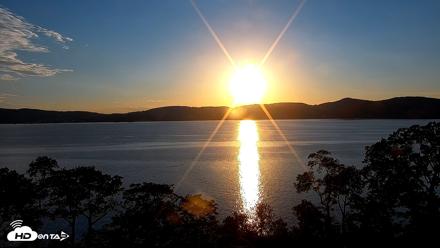 Hudson River Live Webcam - Sep 10, 2026, 6:45pm EDT