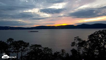Hudson River Live Webcam - Sep 22, 2026, 7:05pm EDT