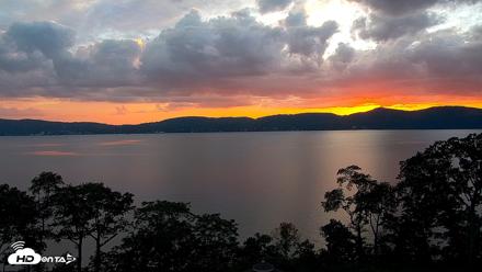 Hudson River Live Webcam - Aug 21, 2026, 7:39pm EDT
