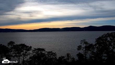 Hudson River Live Webcam - Sep 25, 2026, 5:01pm EDT