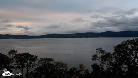 Hudson River Live Webcam - Oct 4, 2026, 6:09pm EDT