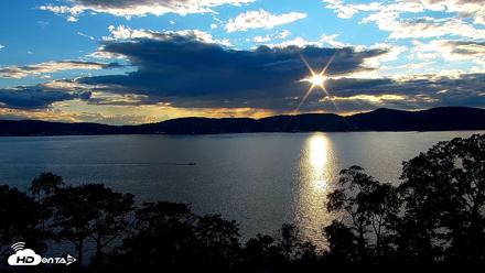 Hudson River Live Webcam - Aug 25, 2026, 7:00pm EDT