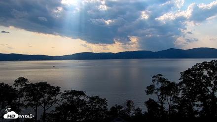 Hudson River Live Webcam - Aug 14, 2026, 5:02pm EDT
