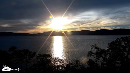 Hudson River Live Webcam - Sep 24, 2026, 6:17pm EDT