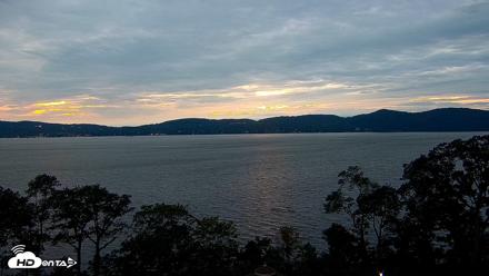 Hudson River Live Webcam - Oct 2, 2026, 6:43pm EDT