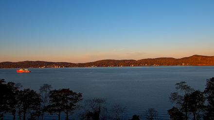 Hudson River Live Webcam - Nov 2, 2025, 6:55am EST