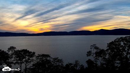 Hudson River Live Webcam - Oct 9, 2026, 6:16pm EDT
