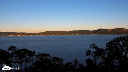 Hudson River Live Webcam - Aug 25, 2026, 6:47am EDT