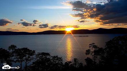 Hudson River Live Webcam - Sep 18, 2026, 6:47pm EDT