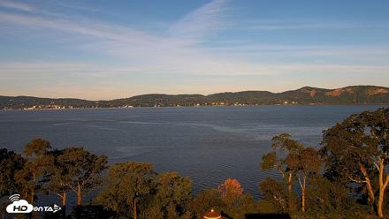 Hudson River Live Webcam - Sep 8, 2026, 8:16am EDT