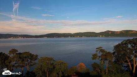 Hudson River Live Webcam - Aug 30, 2026, 8:01am EDT