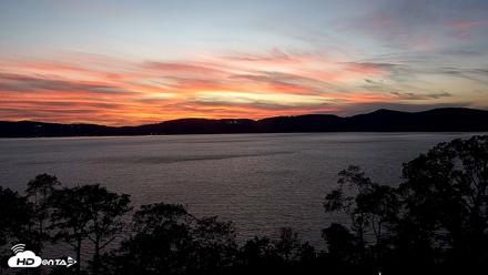 Hudson River Live Webcam - Oct 12, 2026, 6:34pm EDT