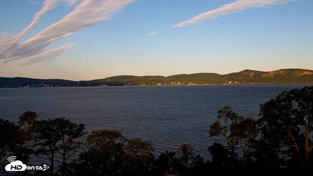 Hudson River Live Webcam - Sep 14, 2026, 7:43am EDT