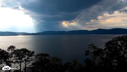 Hudson River Live Webcam - Oct 2, 2026, 4:50pm EDT