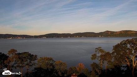 Hudson River Live Webcam - Oct 10, 2026, 8:24am EDT