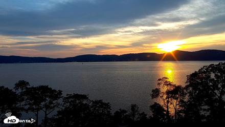 Hudson River Live Webcam - Aug 19, 2026, 7:30pm EDT