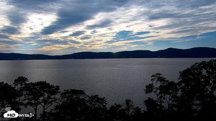 Hudson River Live Webcam - Sep 10, 2026, 5:01pm EDT