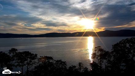 Hudson River Live Webcam - Aug 26, 2026, 7:07pm EDT