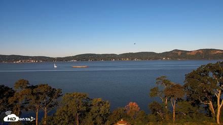 Hudson River Live Webcam - Sep 15, 2026, 8:50am EDT